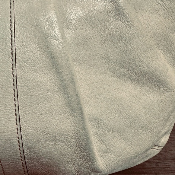 Coach Leather Shoulder Bag and wallet - Picture 11 of 16